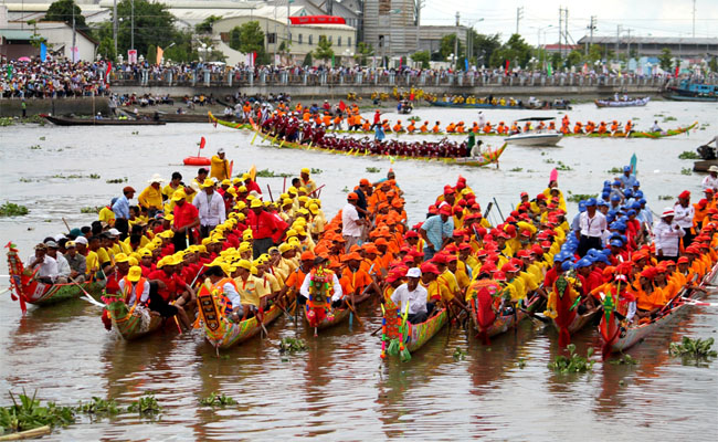 Lễ hội đua thuyền rồng ở Đài Loan