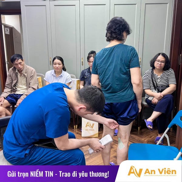 Khám và chẩn đoán chuyên khoa: Yếu tố quan trọng trong điều trị bệnh tĩnh mạch