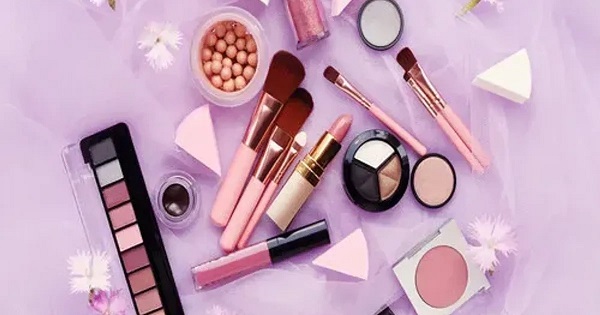combo trang điểm dưới 1 triệu dành cho sinh viên
