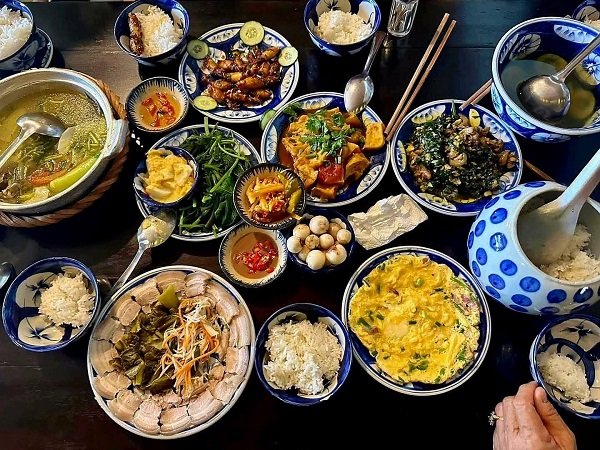 quán ăn ngon gần bãi biển Mỹ Khê Đà Nẵng