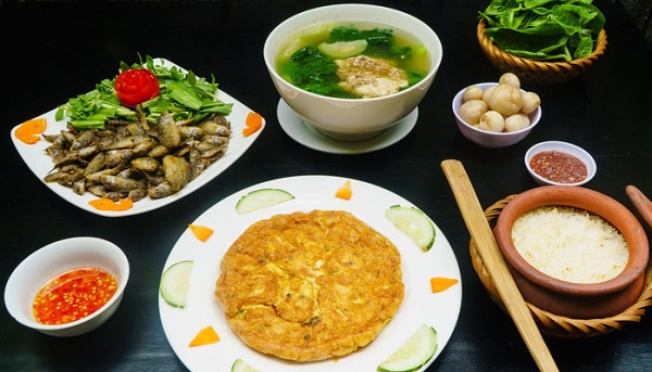 quán ăn ngon gần bãi biển Mỹ Khê Đà Nẵng