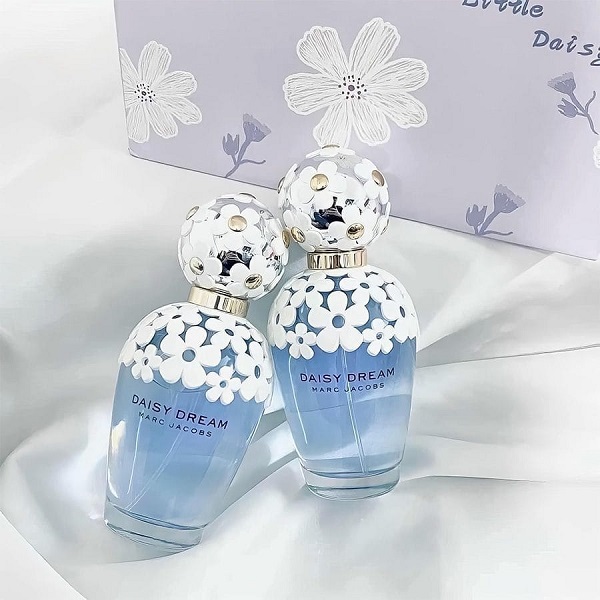 review nước hoa mùi nhẹ nhàng